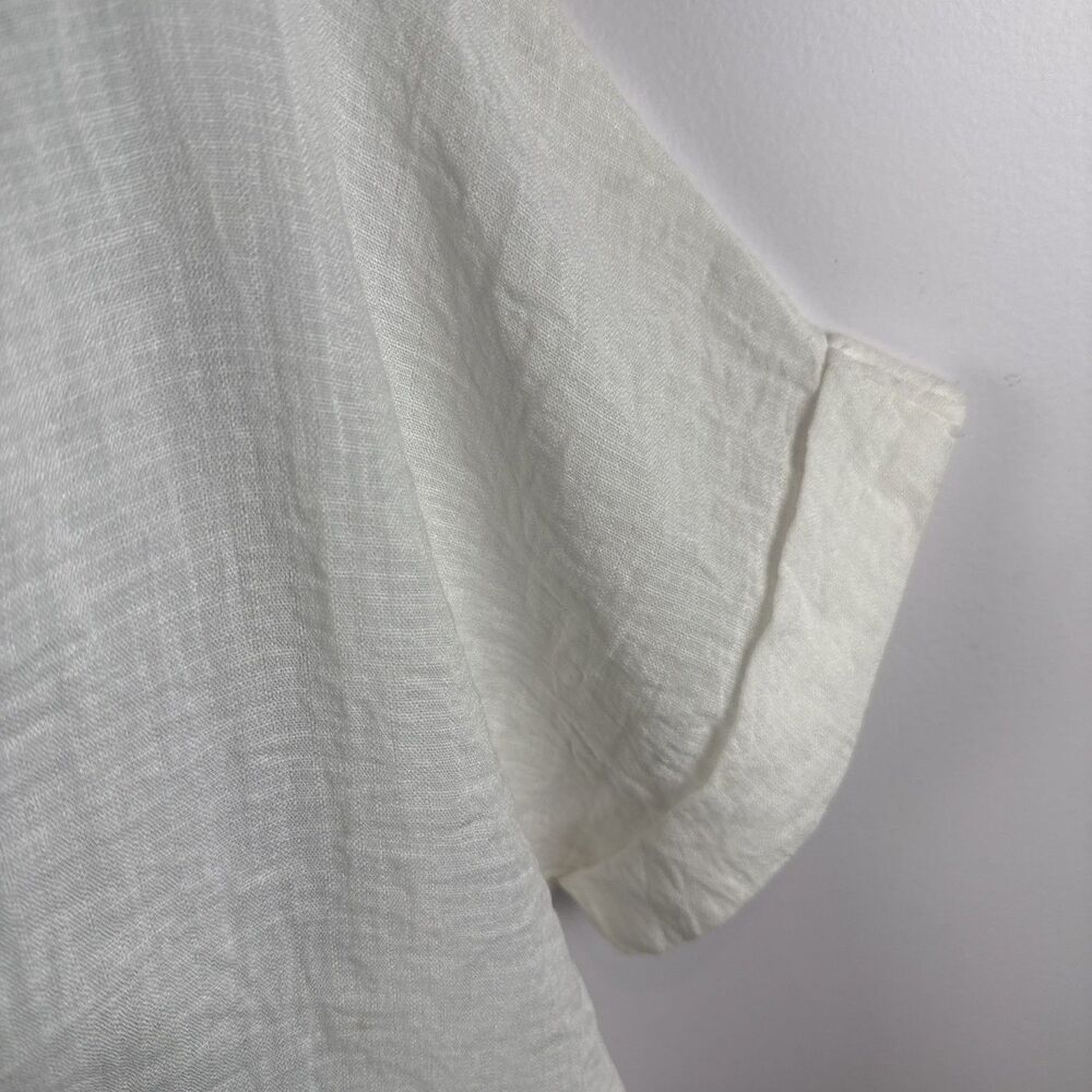 Silence + Noise Urban Outfitters XS Off-White Crinkle Rayon Deep V Pocket Top - Picture 2 of 8